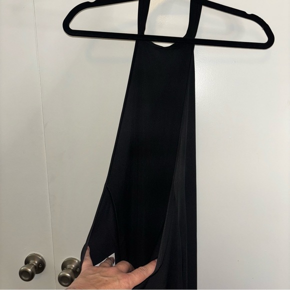 YOINS Black Pleated Halter Maxi Gown - Picture 2 of 9